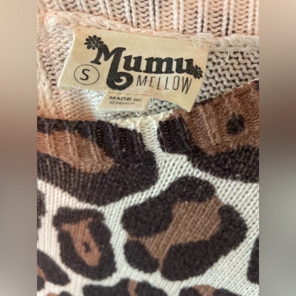 Show Me Your Mumu | Mellow Zipline Leopard Cheetah oversized Sweater - Picture 5 of 7